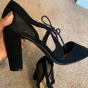 Black High Heel Shoes!